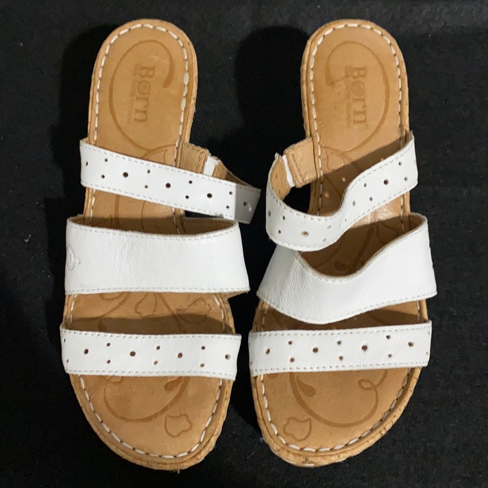 Born MARJORIE White Leather Wedge Sandals